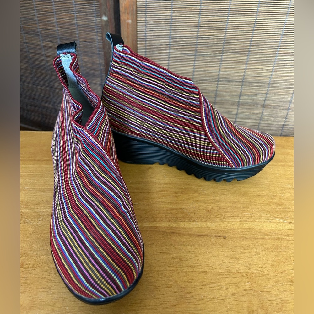 Bernie Mev Multicolor Striped Wedges